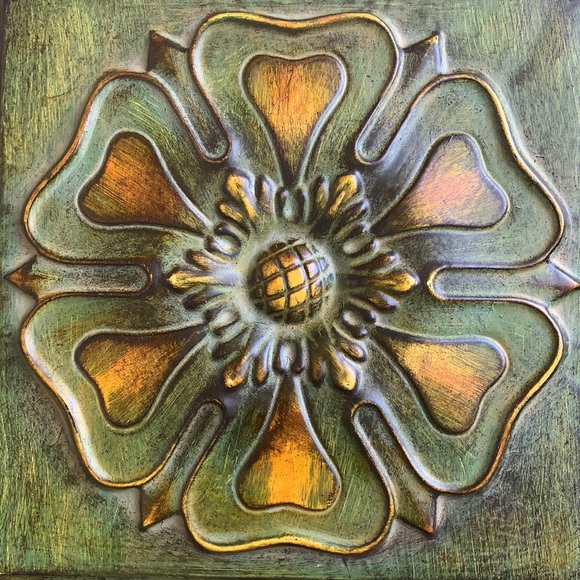 Lovely Wall Hanging - Picture 3 of 8